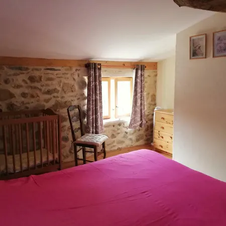 Hébergement de vacances La Roumaude *